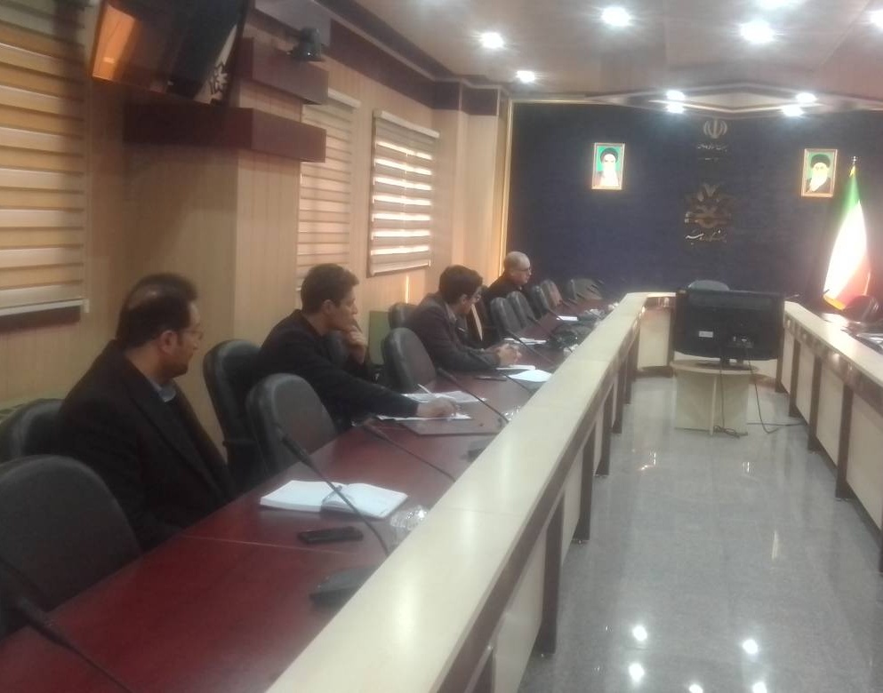 برنامه مدون درآمدزایی دانشگاه مورد تحلیل قرار گرفت