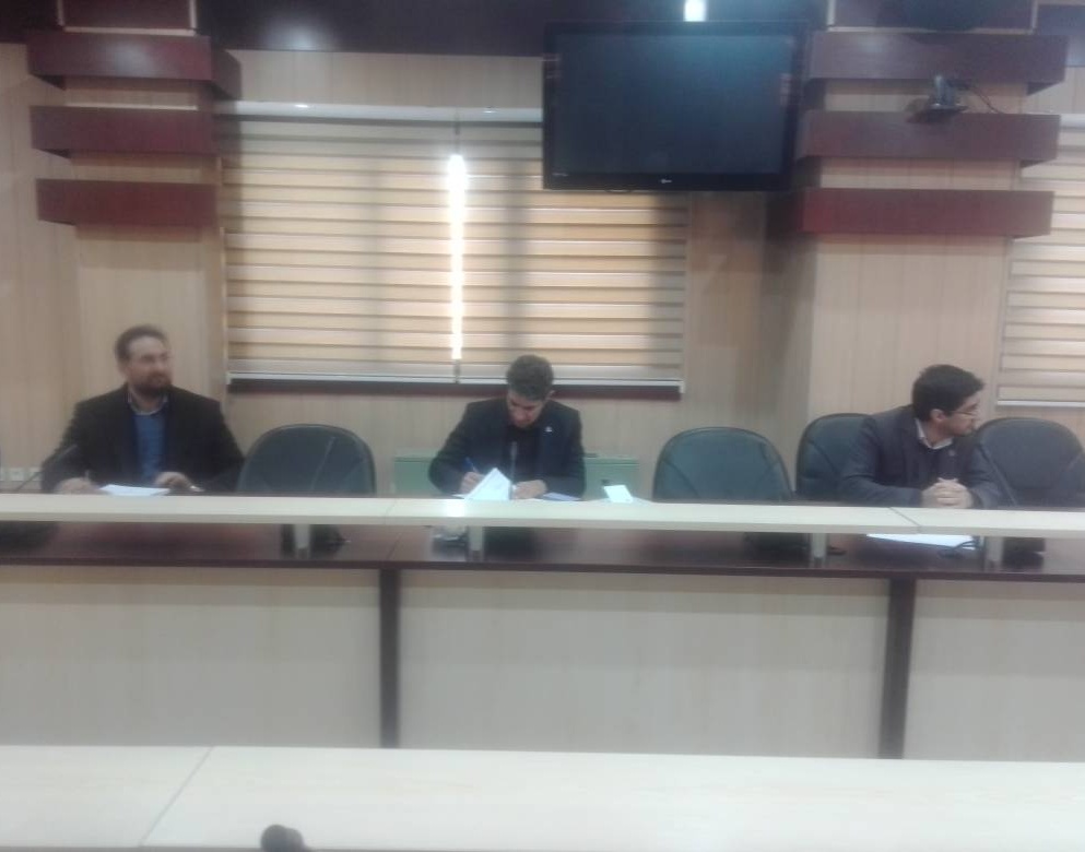 برنامه مدون درآمدزایی دانشگاه مورد تحلیل قرار گرفت