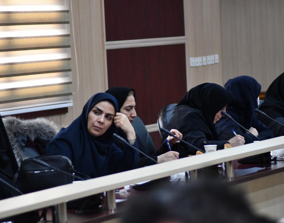 اولین دوره آموزشی ارتقاء بهره‌وری دانشگاه برای مدیران و رؤسای ادارات برگزار شد