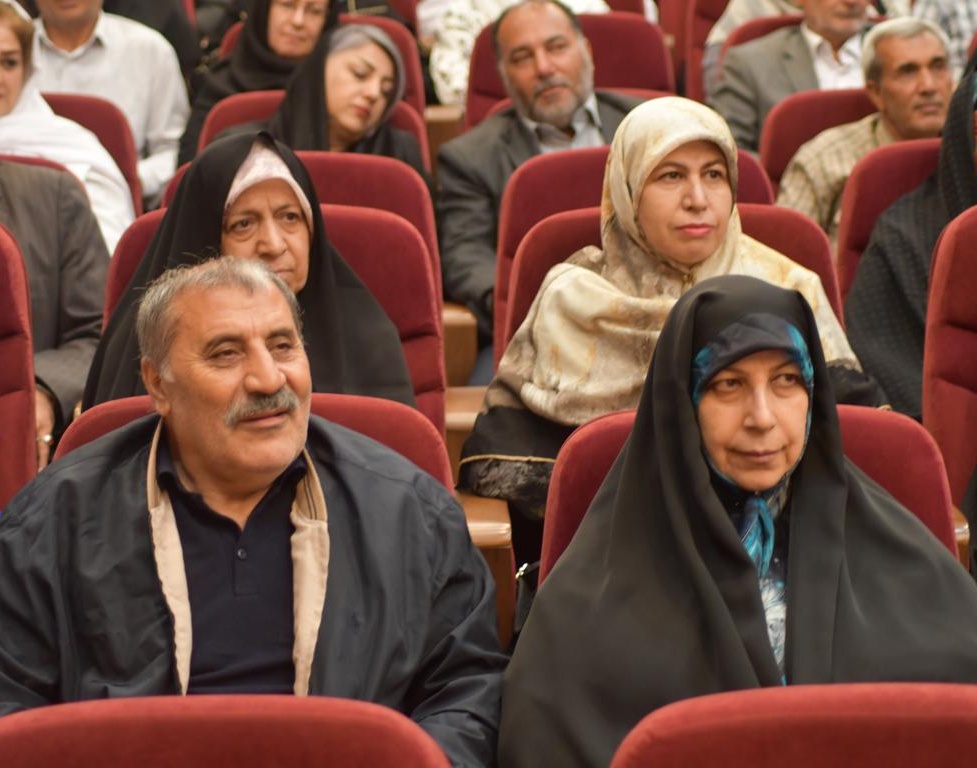 مراسم گرامیداشت روز خانواده و تجلیل و تکریم از بازنشستگان دانشگاه ارومیه برگزار شد