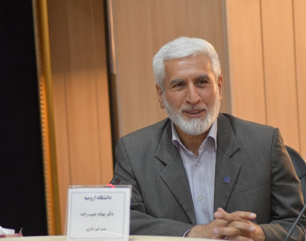 جلسه بررسی پرونده کارکنان فاقد شناسه دانشگاه‌های شمال‌غرب کشور به میزبانی دانشگاه ارومیه برگزار شد
